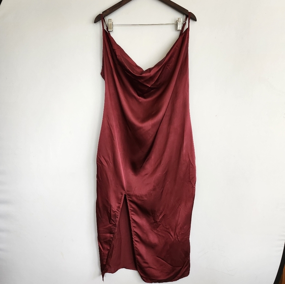 PrettyLittleThing Burgundy Satin Midi Slip Dress size 12 - Picture 6 of 12